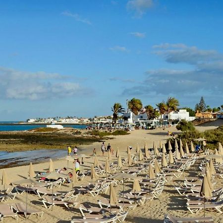 Lima Waikiki Beach Corralejo Buitenkant foto
