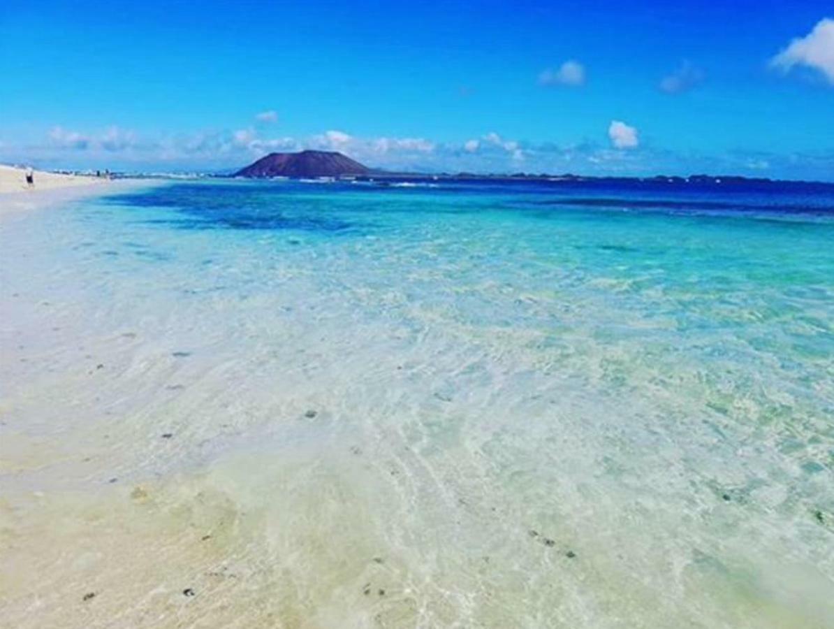 Lima Waikiki Beach Corralejo Buitenkant foto